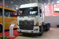 廣汽日野 700系列重卡 450馬力 6X4 牽引車(YC4250SS1EK4)