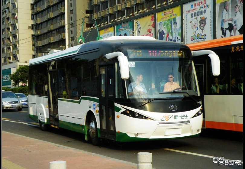 宇通無(wú)軌電車(chē)(1)  商用車(chē)之家訊