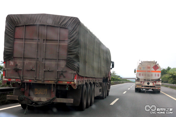 對(duì)“貨車超載罰款標(biāo)準(zhǔn)將提高”進(jìn)行反駁